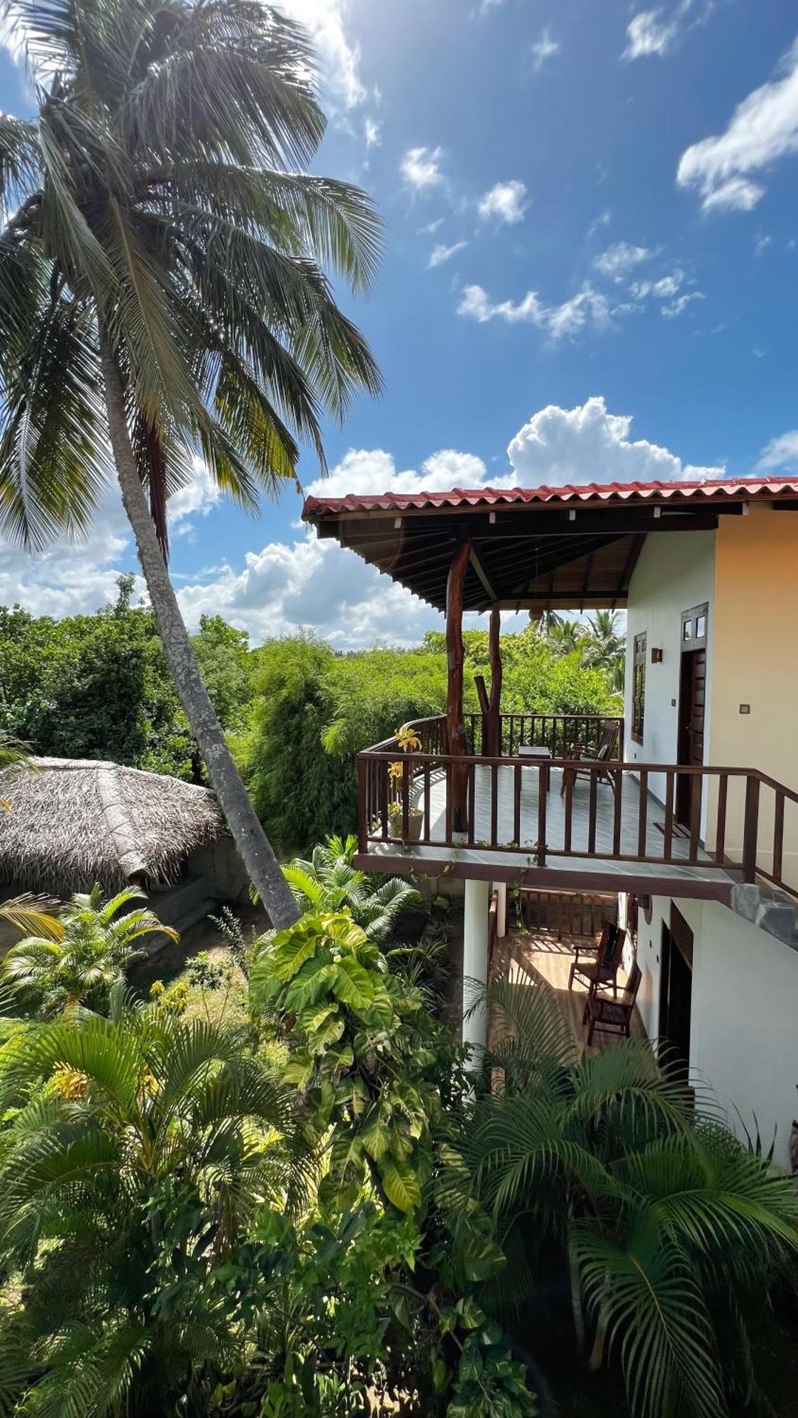 The Lookout Lodge Tangalle Buitenkant foto